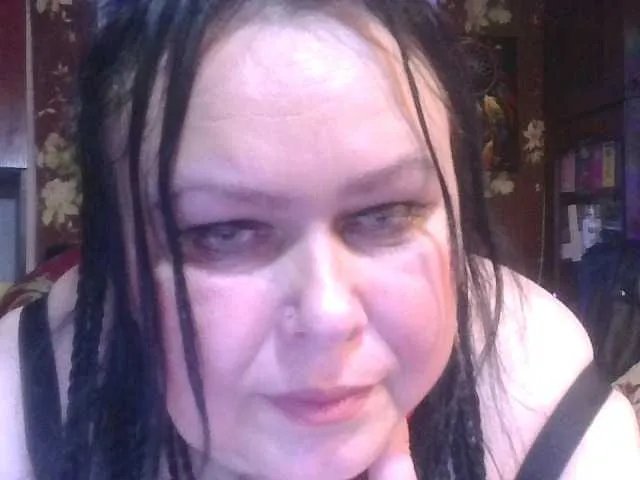 CharleeKendall on BongaCams