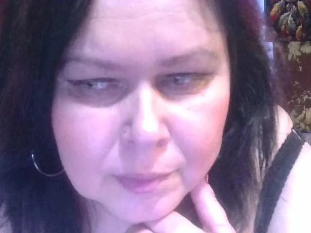 CharleeKendall on BongaCams