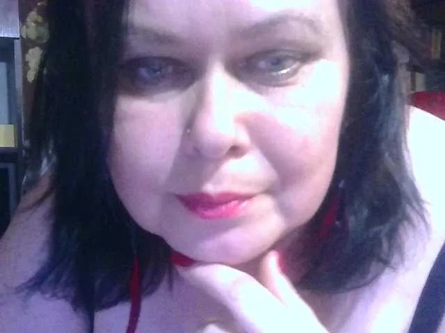 CharleeKendall on BongaCams