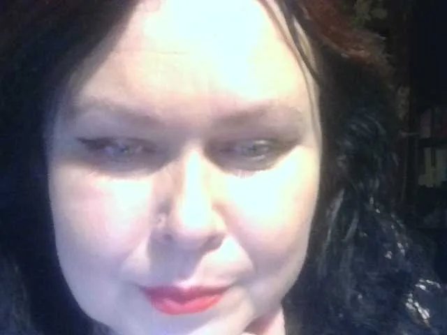 CharleeKendall on BongaCams