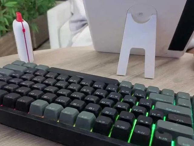 Danielea on BongaCams