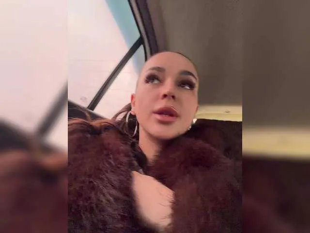 EwaBrown on BongaCams