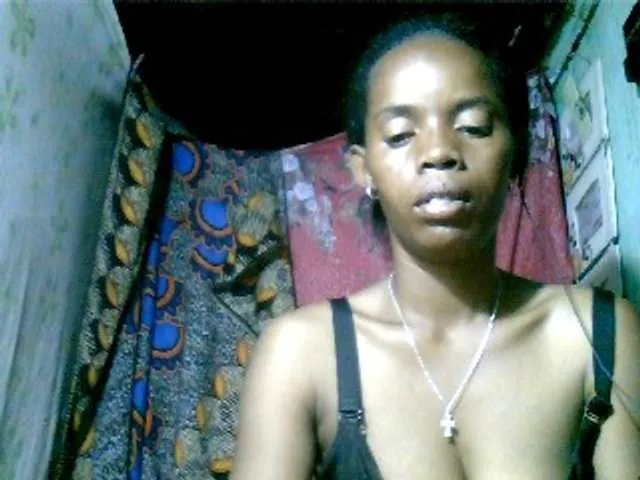 Fanihsexy on BongaCams