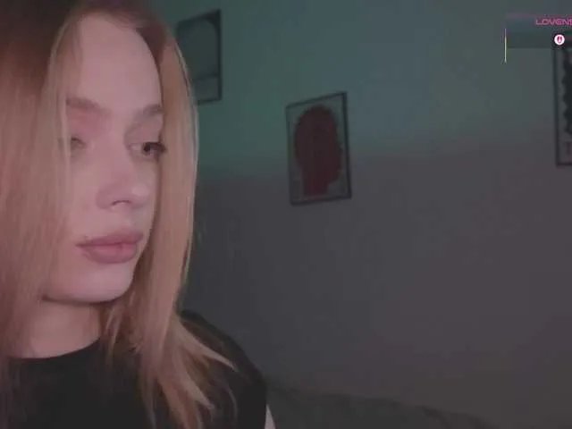mayshy on BongaCams