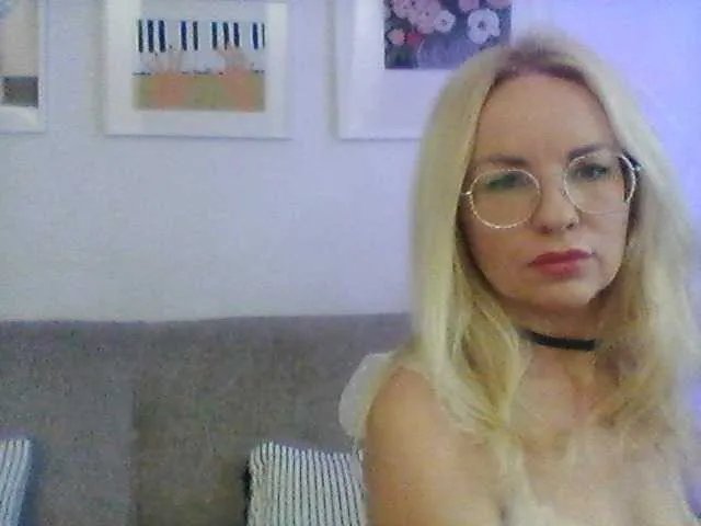 NurseTDoc on BongaCams