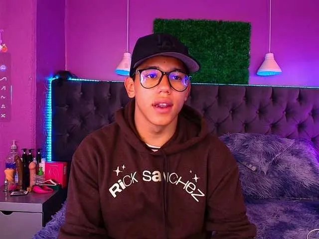 RyanPricee on BongaCams