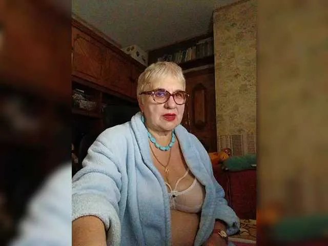 SweetCherry00 on BongaCams