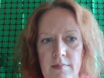 12ennie on Chaturbate