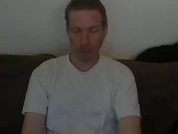 2small4you83 on Chaturbate