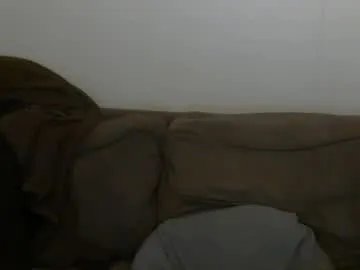 2small4you83 on Chaturbate