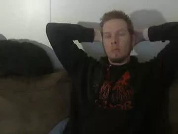 2small4you83 on Chaturbate