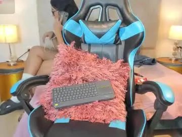 _maria_foxx_ — GOAL: full naked [91 tokens remaining] Sexy latina , hot and good vibes ! #latina #natural #bigass #bigtits #squirt