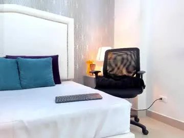 _peach1_ — full nude.. my love  #natural #bigass #squirt #milf #lovense # [699 tokens remaining]