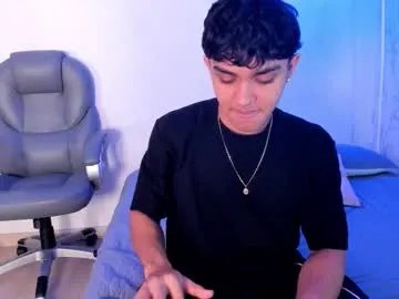 _taylorblack — GOAL: Helicopter cock [39 tokens remaining] Hey young fit boy learning about his true desires #18 #fit #master #young #muscle