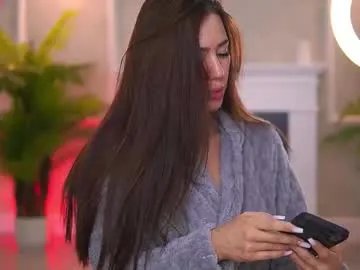 abbela_white — Patterns are always a better way to make a girl squirt - Multi Goal: Make my pussy wet [333tk each Goal] #squirt #lovense #bigass #anal #feet