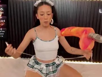 aleja__slav3 on Chaturbate