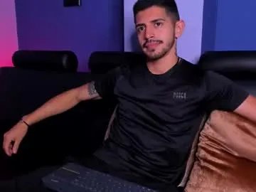alejandrostorm on Chaturbate