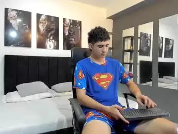 alejo_gray1 — GOAL: cum show [696 tokens remaining] Welcome to my room! #gay #bigcock #young #cum #twink
