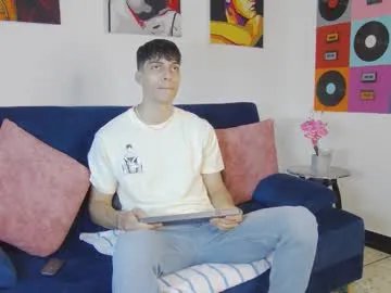 alessiovitale on Chaturbate