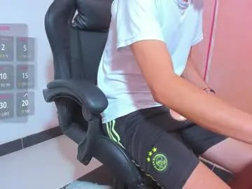 alexander_hot_20 on Chaturbate