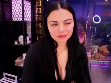 alma_pearl on Chaturbate