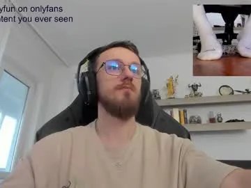 alphaboyfun on Chaturbate