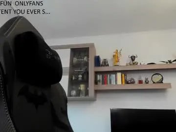 alphaboyfun on Chaturbate