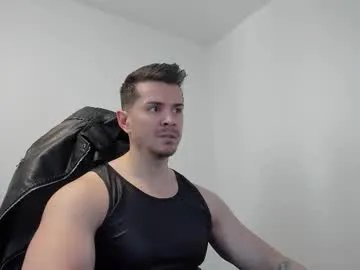 alphagodleatherking92 on Chaturbate