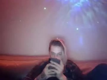 altboy010 on Chaturbate