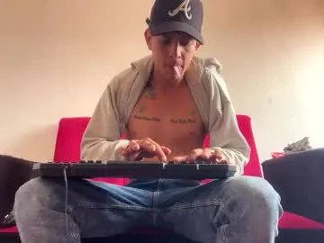 andrewcooper1 on Chaturbate