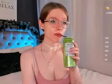 angee_ on Chaturbate