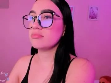 angeel_fox — GOAL: spanks x 5 + flash ass [50 tokens remaining] hi darling, come to have fun with me, make me wet  #saliva #latina #daddy #dirty #deepthroat