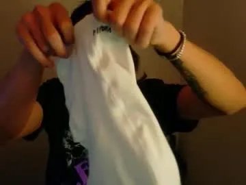 apachewithawebcam on Chaturbate