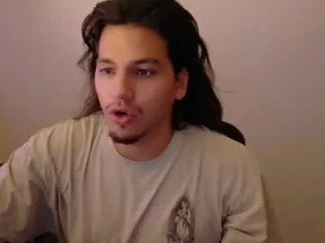 apachewithawebcam on Chaturbate