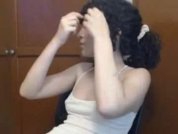 apolosbitch on Chaturbate