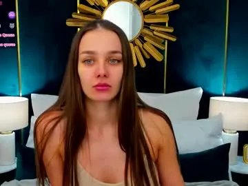 aprilwon —  Hi, let's have fun together  #bigass #feet #smalltits  #young  #c2c