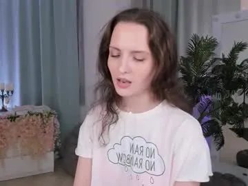 ariadna_s on Chaturbate