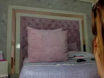 ariel_versace on Chaturbate