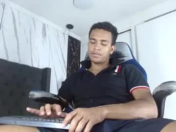 aston_vera on Chaturbate
