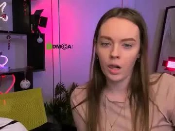 astra_opal on Chaturbate
