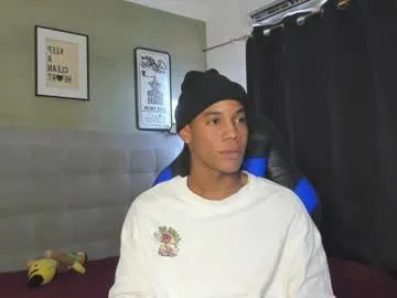 axel_silva3 on Chaturbate
