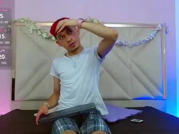 axel_tay1 on Chaturbate