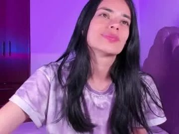 bella_sun_ on Chaturbate