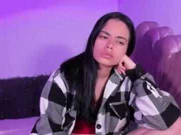 bella_sun_ on Chaturbate