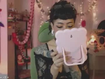 blushing_nymph on Chaturbate