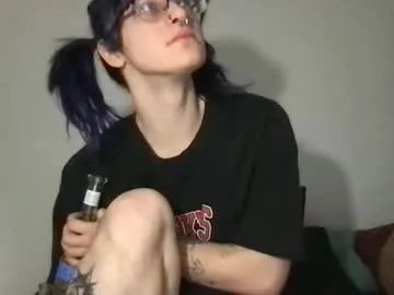 boywithbug on Chaturbate