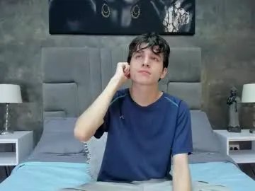 bruce_hans on Chaturbate