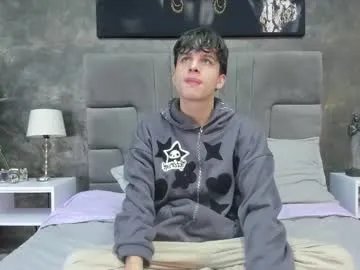 bruce_hans on Chaturbate