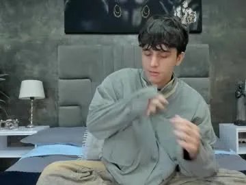 bruce_hans on Chaturbate