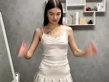 camienevius on Chaturbate